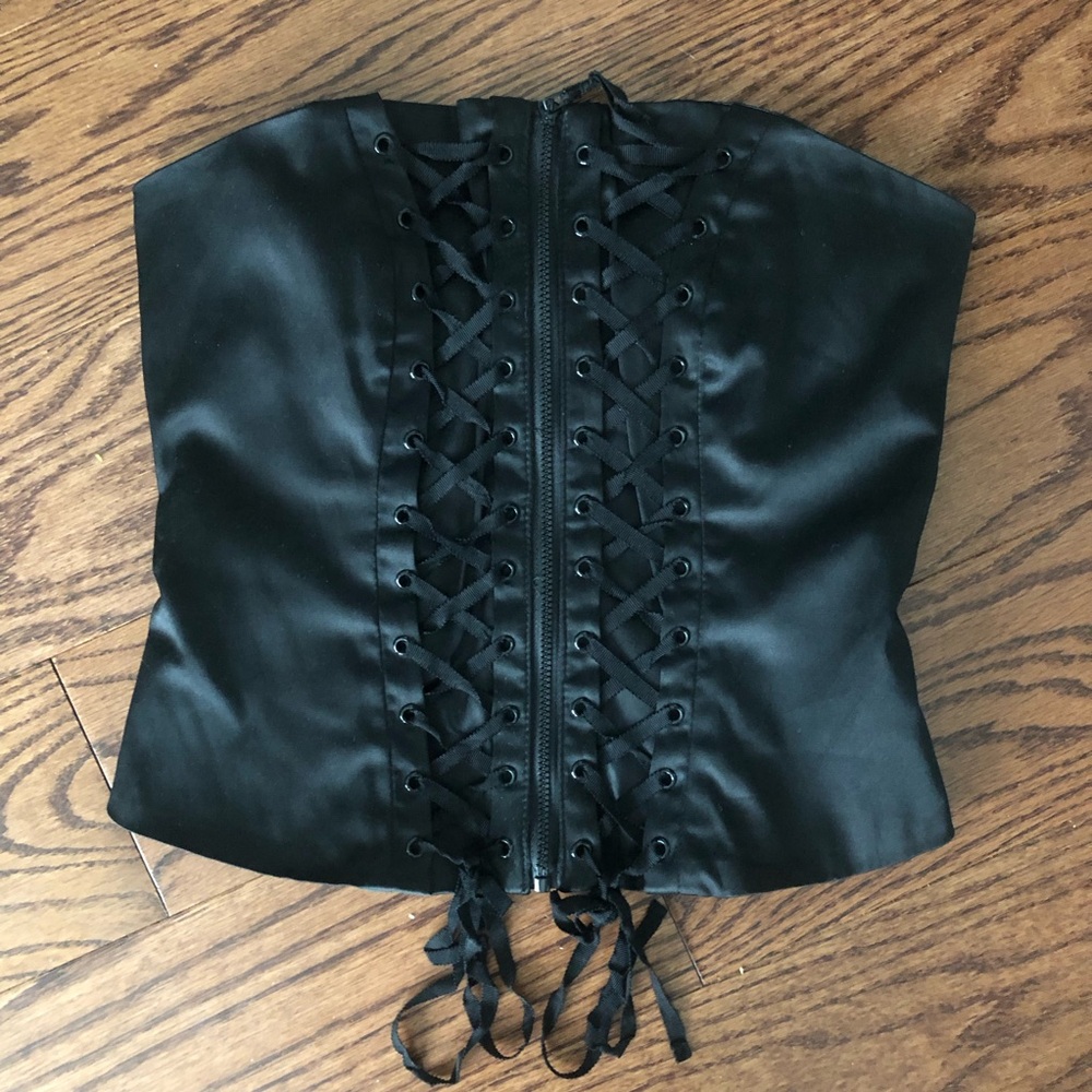 Black Lace-Up Crop Top